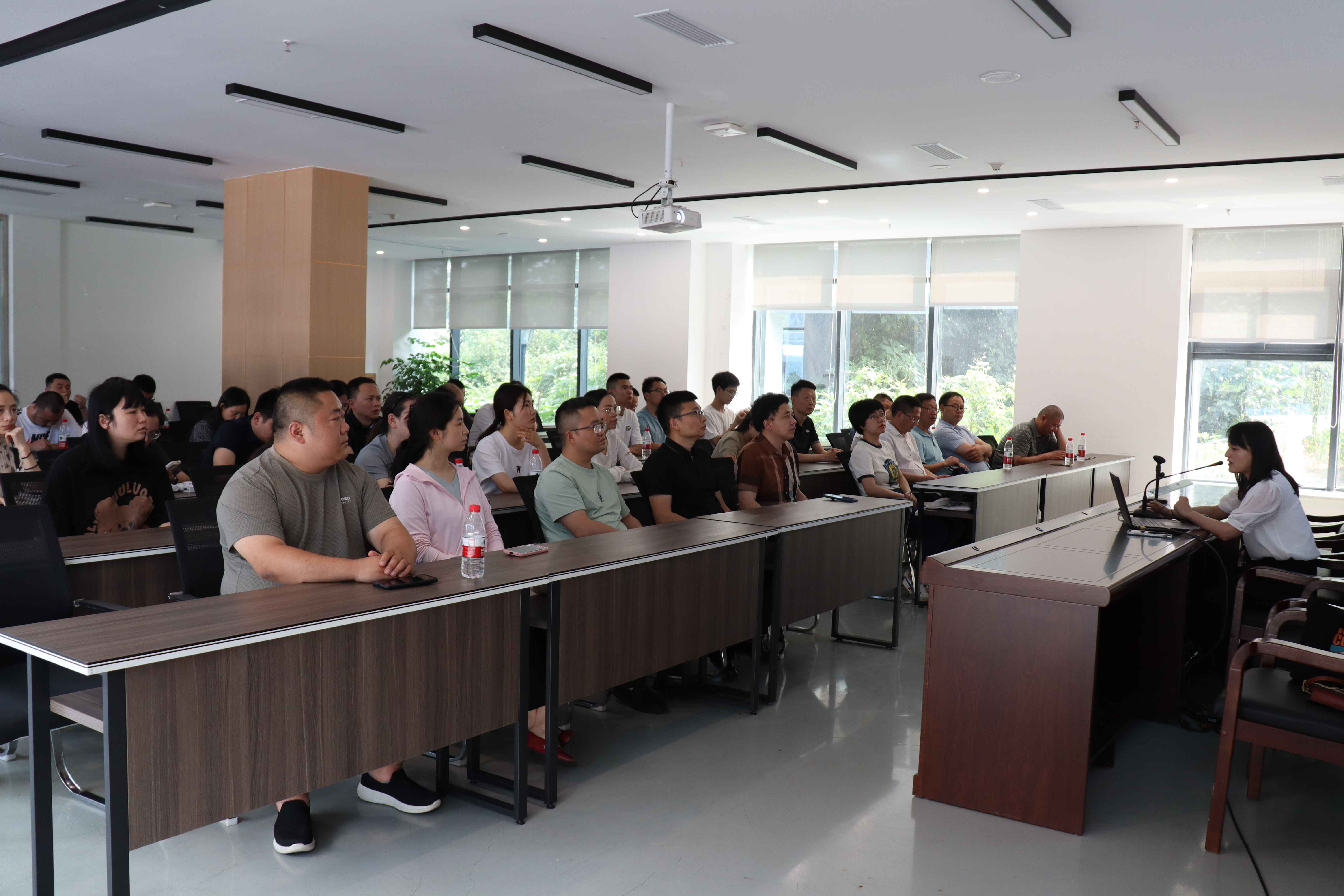 2024年云溪脊梁&mdash;&mdash;产才融合专题培训班赴川农牛科创农庄举办一日研训