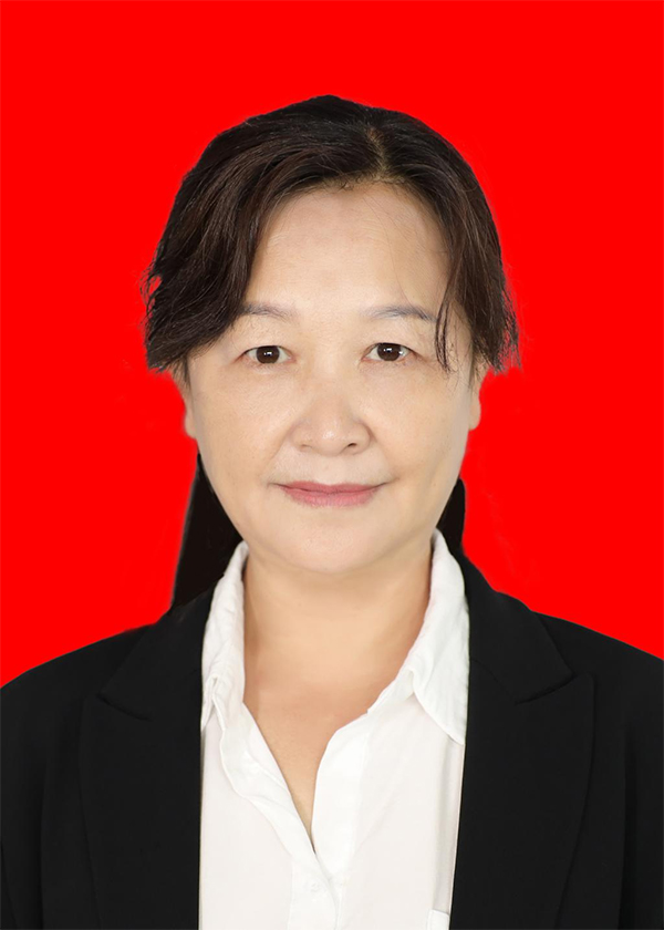 吕秀兰 